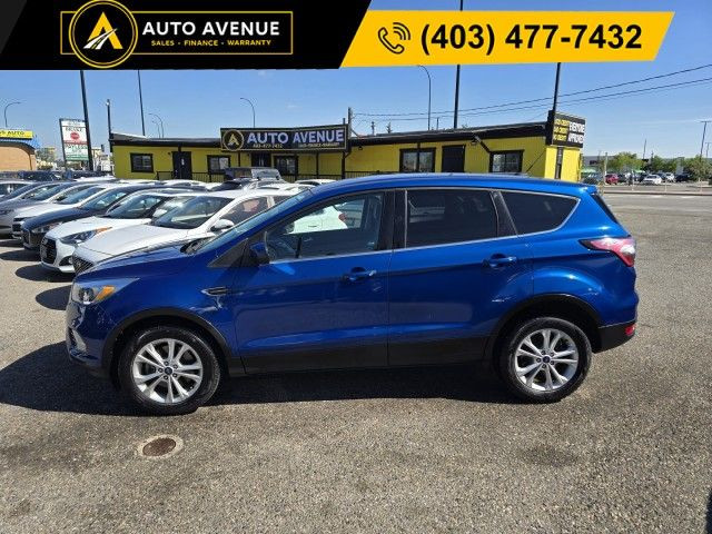 2017 Ford Escape SE - ALL WHEEL DRIVE, BLUETOOTH, BACKUP CAMERA, in Cars & Trucks in Calgary - Image 2