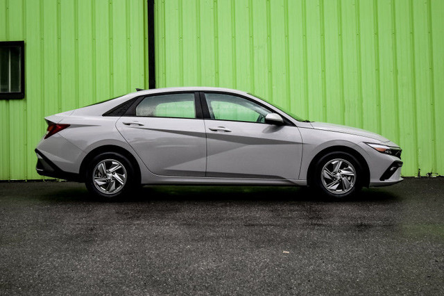 2025 Hyundai Elantra Essential • LOW MILEAGE • HEATED SEATS in Cars & Trucks in Kingston - Image 2
