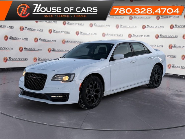 2022 Chrysler 300 300S AWD in Cars & Trucks in Edmonton