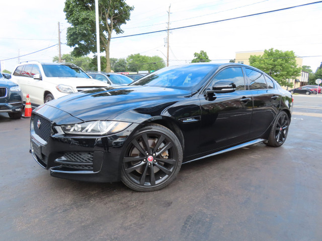 2017 Jaguar XE V6 R-SPORT PKG - AWD - NAVI - LEATHER - SUNROOF ! in Cars & Trucks in Oakville / Halton Region - Image 4