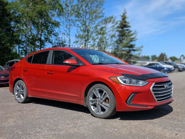 Hyundai Elantra GLS 2017 in Cars & Trucks in Rimouski / Bas-St-Laurent