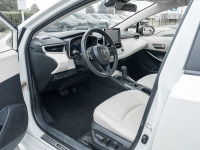 Wireless Charging, Heated Steering Wheel, Heated Rear Seats, Lane Keep Assist, Proximity Key, Blind... (image 7)