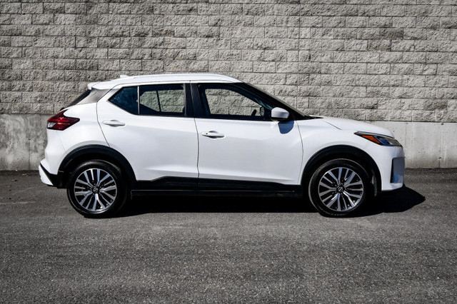 2023 Nissan Kicks SV • HEATED SEATS/STEERING • APPLE CARPLAY in Cars & Trucks in Cornwall - Image 2
