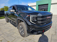 2022 GMC Sierra 1500 4WD Crew Cab AT4 with the 6.2L and 92,000kms. Clean history with no accidents S... (image 2)