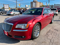 2012 Chrysler 300 LIMITED BT REV CAM PWR HEAT LEATHER SUNROOF