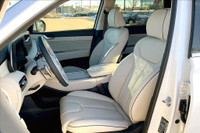 Premium Nappa Leather Seats, Heads Up Display, Second Row Fixed Wide Panel Su, Wireless Charging Pad... (image 8)