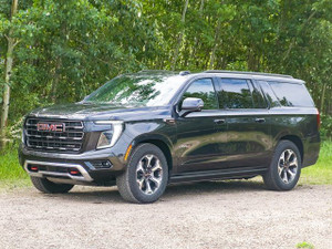 2025 GMC Yukon XL AT4 Ultimate