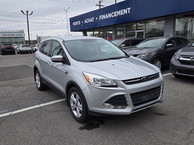 2015 Ford Escape SE 4WD * MAGS * CAMERA * BAS MILLAGE * CLEAN!! in Cars & Trucks in City of Montréal