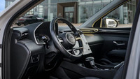 *Leather Seats, Panoramic Sunroof, Heated Steering Wheel, Heated Seats, Lane Follow Assist, Apple Ca... (image 9)