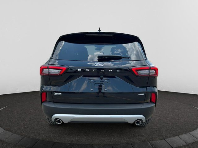 2025 Ford Escape PHEV in Cars & Trucks in Regina - Image 4