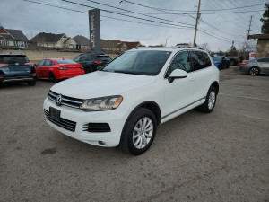 2014 Volkswagen Touareg TDI Execline | Low Km | Towings