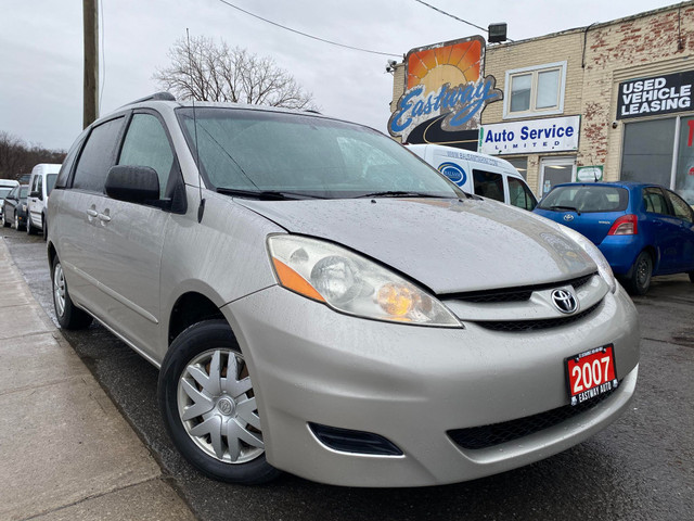 2007 Toyota Sienna SAFETY INCLUDED in Cars & Trucks in St. Catharines - Image 2