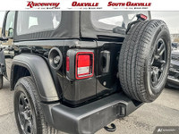 2022 JEEP WRANGLER 4X4 Black Exterior Black Cloth Bucket Seats 2L Turbo Engine Dual zone A/C Cruise... (image 9)