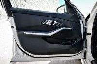 This 2022 BMW 3 Series is for sale today. This sedan has 77,000 kms. It's white in colour . It has a... (image 8)
