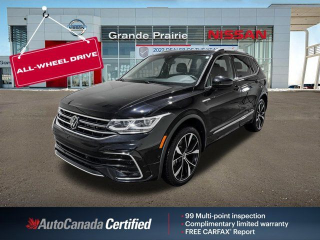 2023 Volkswagen Tiguan Highline R-Line | One Owner | Leather in Cars & Trucks in Grande Prairie