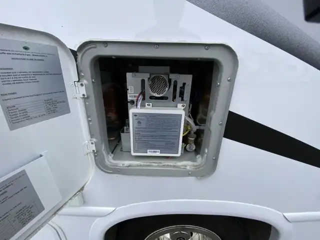 2024 Thor Motor Coach Four Winds 25V in RVs & Motorhomes in Abbotsford - Image 36