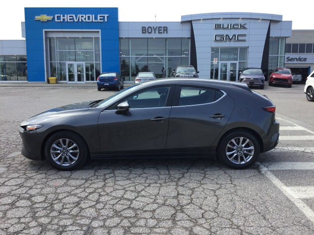 2022 Mazda Mazda3 Sport in Cars & Trucks in Oshawa / Durham Region - Image 2