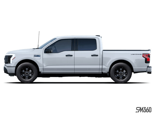 2025 Ford F-150 Lightning XLT 4WD SuperCrew 5.5' Box in Cars & Trucks in Longueuil / South Shore