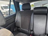IIHS Top Safety Pick. Only 147,737 Miles! This Hyundai Santa Fe boasts a Gas V6 3.5L/212 engine powe... (image 9)