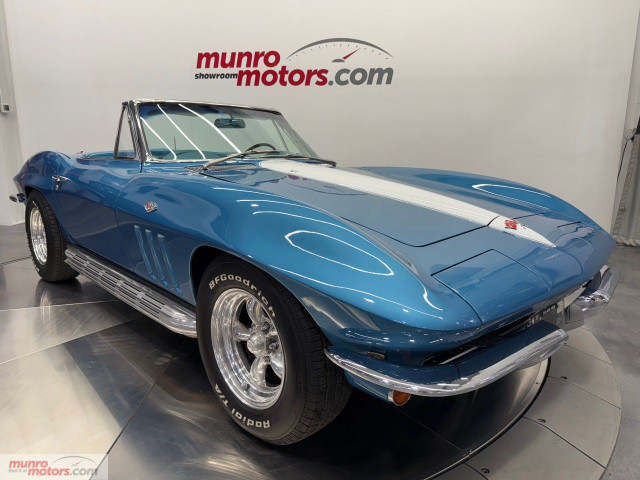 1965 Chevrolet Stingray in Cars & Trucks in Brantford - Image 2