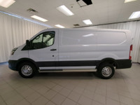Value Market Pricing, Air Conditioning, Chrome High-Intensity Discharge (HID) Headlamps, Exterior Up... (image 4)