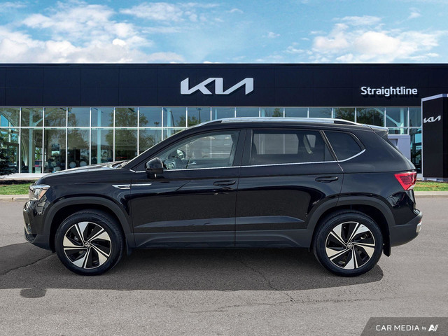2023 Volkswagen Taos COMFORTLINE ONE OWNER , CLEAN CARFAX in Cars & Trucks in Calgary - Image 3