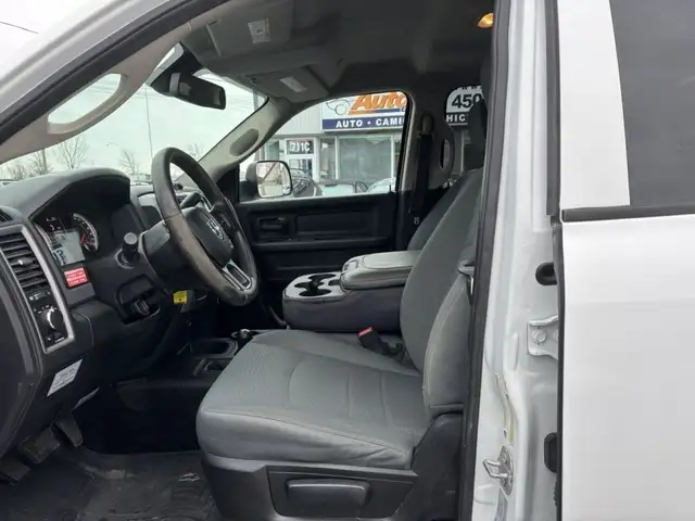 2017 Ram 2500 ST in Cars & Trucks in Laval / North Shore - Image 12
