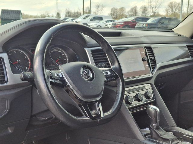 2018 Volkswagen Atlas Highline 4Motion Rline | Leather in Cars & Trucks in Guelph - Image 2