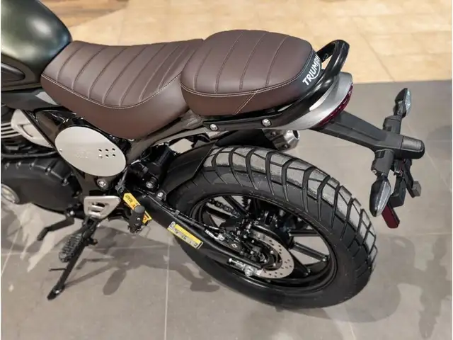 2025 Triumph Scrambler 400 X // Matte Khaki Green/Fusion White in Dirt Bikes & Motocross in Winnipeg - Image 13