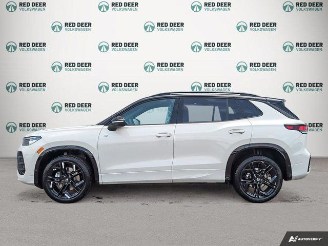 2025 Volkswagen Tiguan Comfortline R-Line Black Edition in Cars & Trucks in Red Deer - Image 3