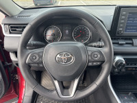 PRIX ET QUALITÉ IMBATTABLE venez découvrir notre TOYOTA RAV4 2022 XLE AWD BAS KM ÉCRAN TOIT OUVRANT... (image 5)