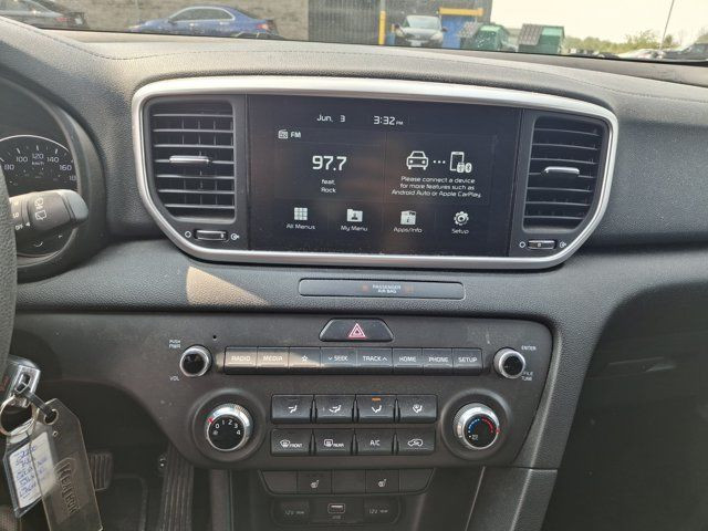 2020 Kia Sportage LX | Heated Seats | CarPlay + Android | Alloy in Cars & Trucks in Guelph - Image 4