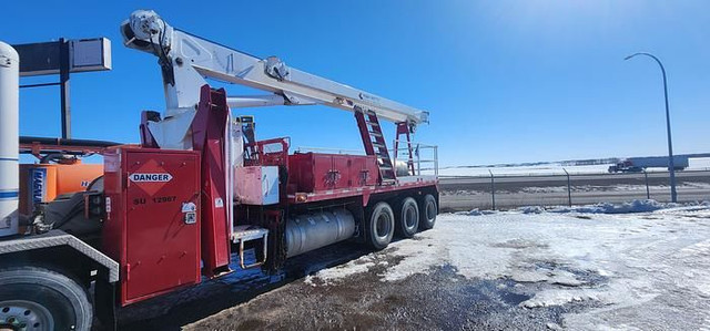 1870 F Elliot Crane and Deck in Heavy Equipment in Red Deer