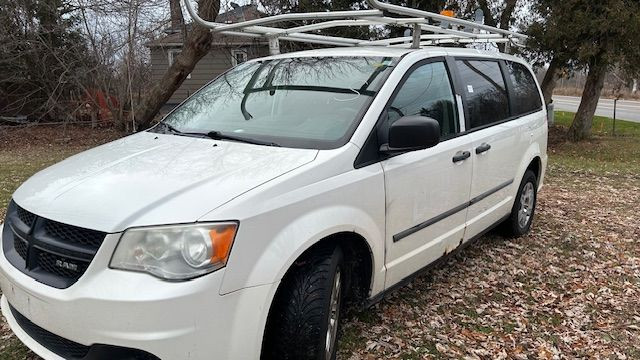 2012 Ram Cargo Van C/V in Cars & Trucks in Oakville / Halton Region - Image 3