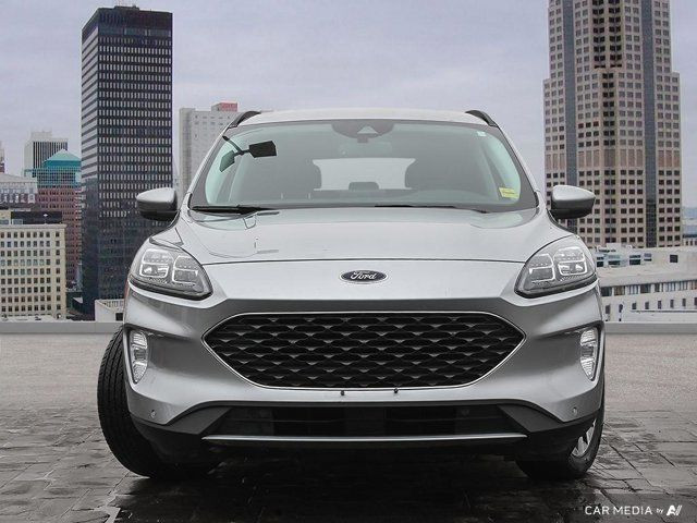 2022 Ford Escape Titanium 4WD| No Accident | Remote Start in Cars & Trucks in Calgary - Image 2