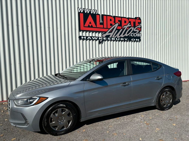 2017 Hyundai Elantra SE in Cars & Trucks in Ottawa