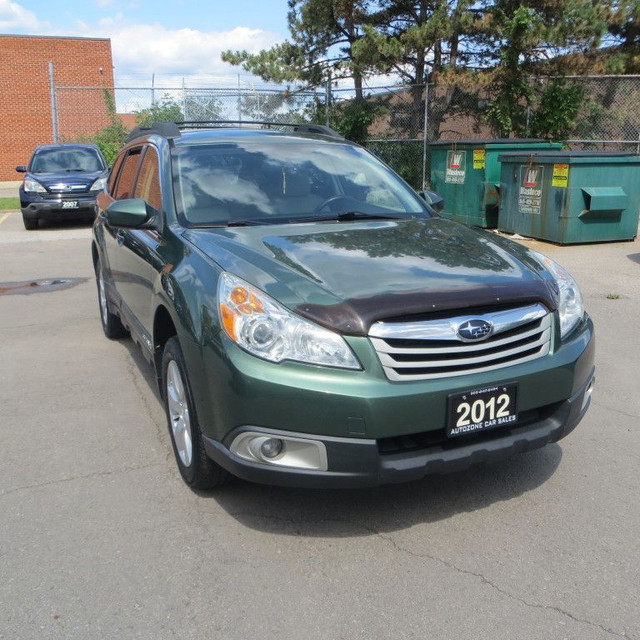 2012 Subaru Outback 2.5i Premium 4dr All-wheel Drive CVT in Cars & Trucks in Mississauga / Peel Region - Image 3