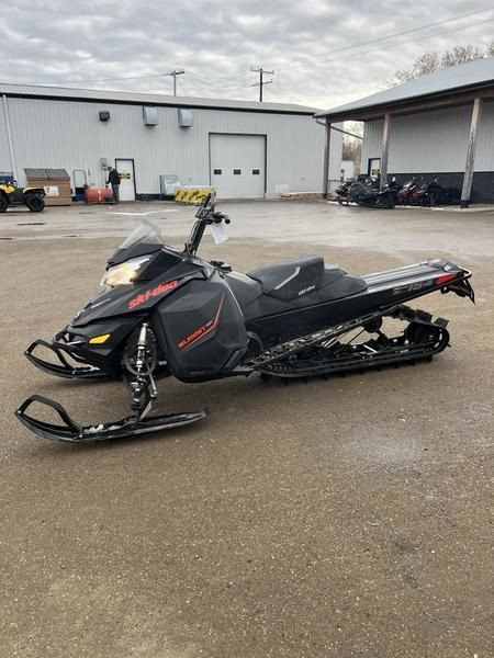 2016 Ski-Doo Summit SP with T3 Package ROTAX 800R E-TEC in Snowmobiles in Regina - Image 2