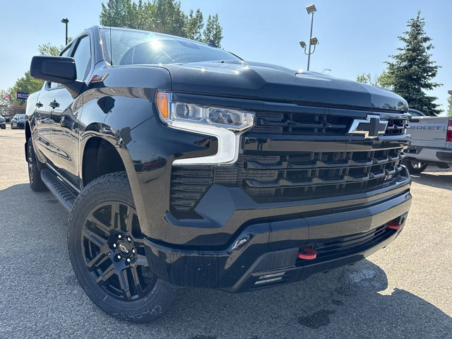 2025 Chevrolet Silverado 1500 LT Trail Boss in Cars & Trucks in Edmonton - Image 2