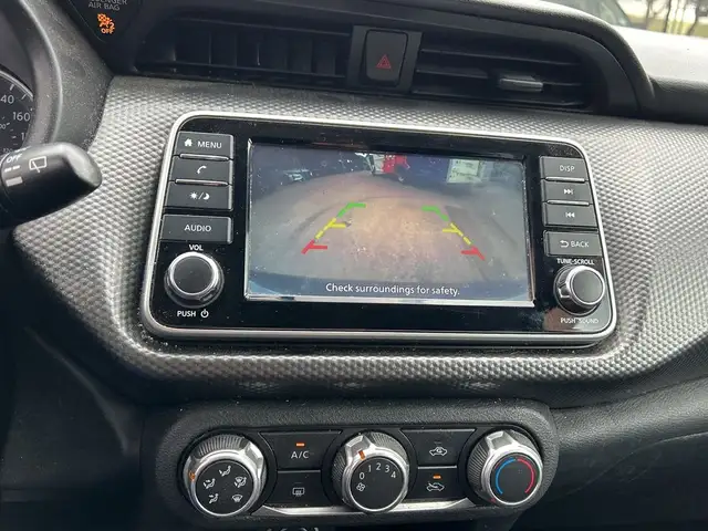 2019 Nissan Kicks S FWD - AIR CONDITIONING / BACK UP CAMERA in Cars & Trucks in Calgary - Image 22