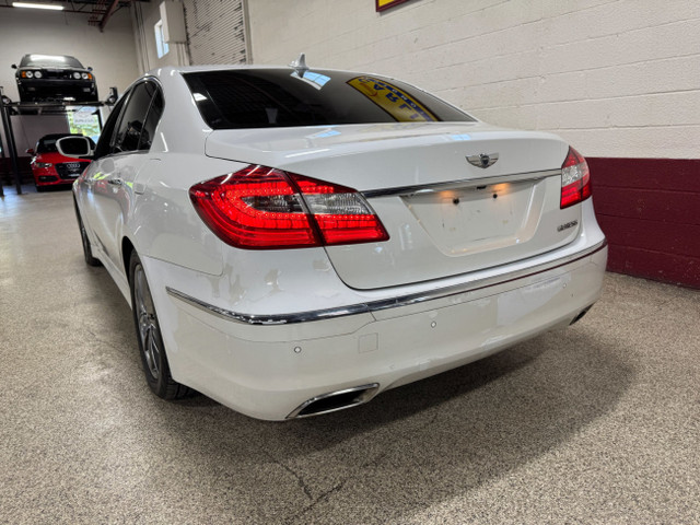 2013 Hyundai Genesis V6 w/Premium Pkg - BLUETOOTH - NAVI - BACKU in Cars & Trucks in Mississauga / Peel Region - Image 4