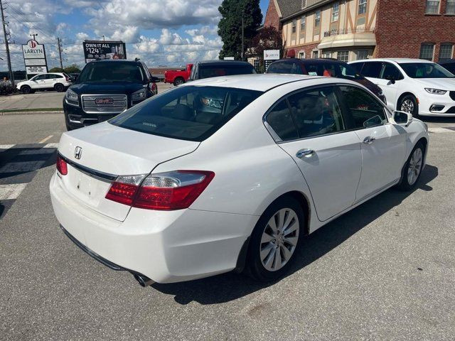 2014 Honda Accord Sedan EX-L | Full Service History | Warranty in Cars & Trucks in London - Image 4