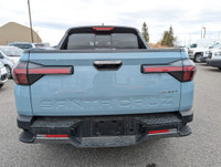 LOW KMS! SANTA CRUZ PREFERRED AWD! FULLY LOADED, APPLE CARPLAY/ANDROID AUTO, LEATHER INTERIOR, POWER... (image 5)