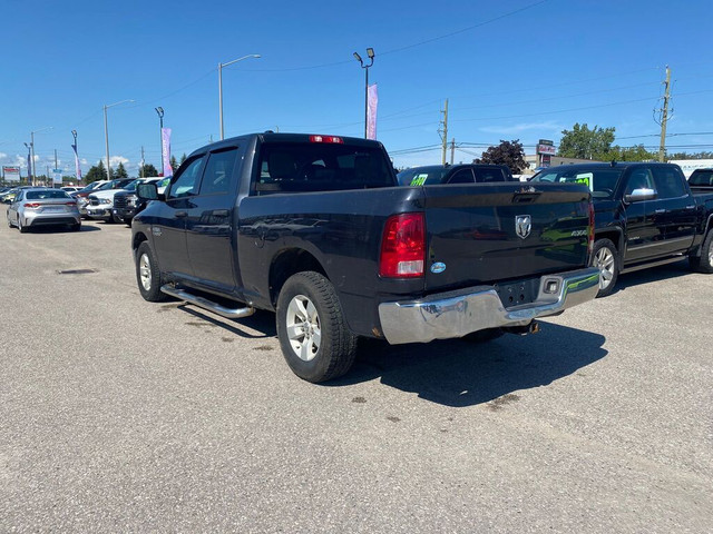 2014 Ram 1500 ST Crew Cab 4x4 in Cars & Trucks in Barrie - Image 2