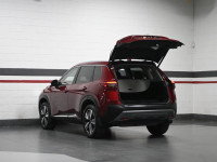 Cash Price: $31,995 Finance Price: $29,995 Leather, 360 Camera, Navigation, Panoramic Roof, Apple Ca... (image 5)