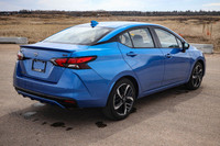 Power Steering,Front Wheel Drive,Front Disc/Rear Drum Brakes,Tires - Front Performance,Aluminum Whee... (image 3)
