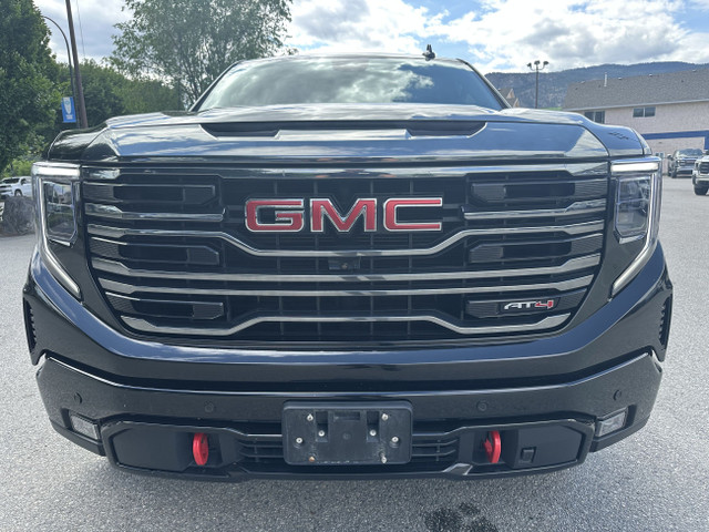 2022 GMC Sierra 1500 AT4 in Cars & Trucks in Penticton - Image 2