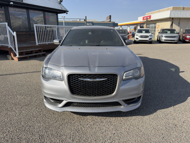 2018 Chrysler 300 300S RWD in Cars & Trucks in Lethbridge - Image 3