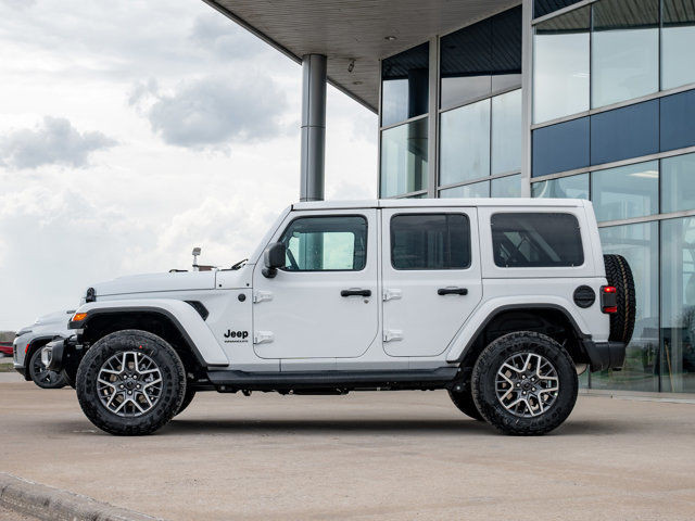 2025 Jeep Wrangler Sahara in Cars & Trucks in Barrie - Image 2