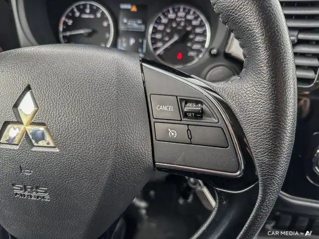2019 Mitsubishi Outlander Essential | Bluetooth | Siege Chauffan in Cars & Trucks in Laval / North Shore - Image 21
